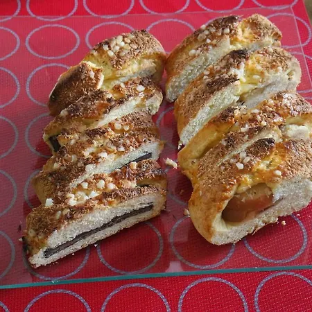 לינה וארוחת בוקר Le Balcon Des Jasses