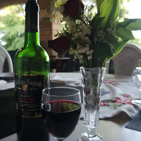 Oda ve Kahvaltı Le Balcon Des Jasses
