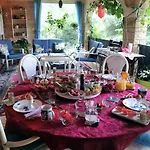 Le Balcon Des Jasses Nocleg ze śniadaniem Espere