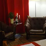 Le Balcon Des Jasses Bed & Breakfast