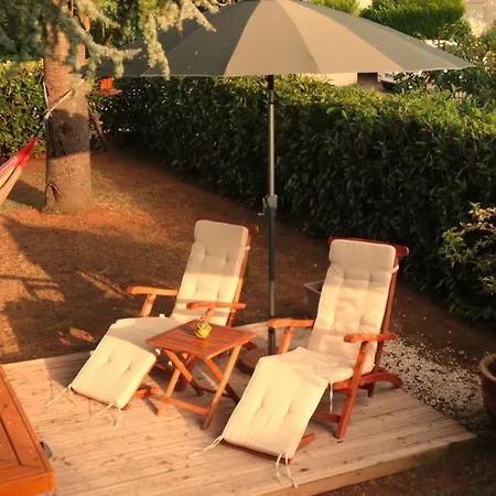 Le Balcon Des Jasses Frühstückspension
