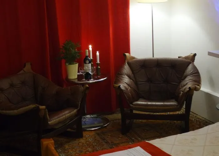 Le Balcon Des Jasses Bed & Breakfast