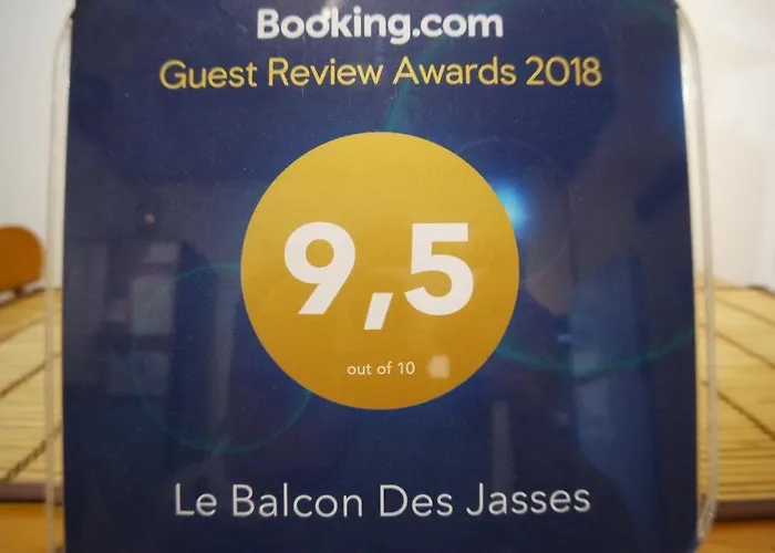 Le Balcon Des Jasses Bed & Breakfast Espere
